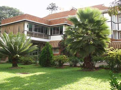 Mosa Court Apartments 坎帕拉 外观 照片